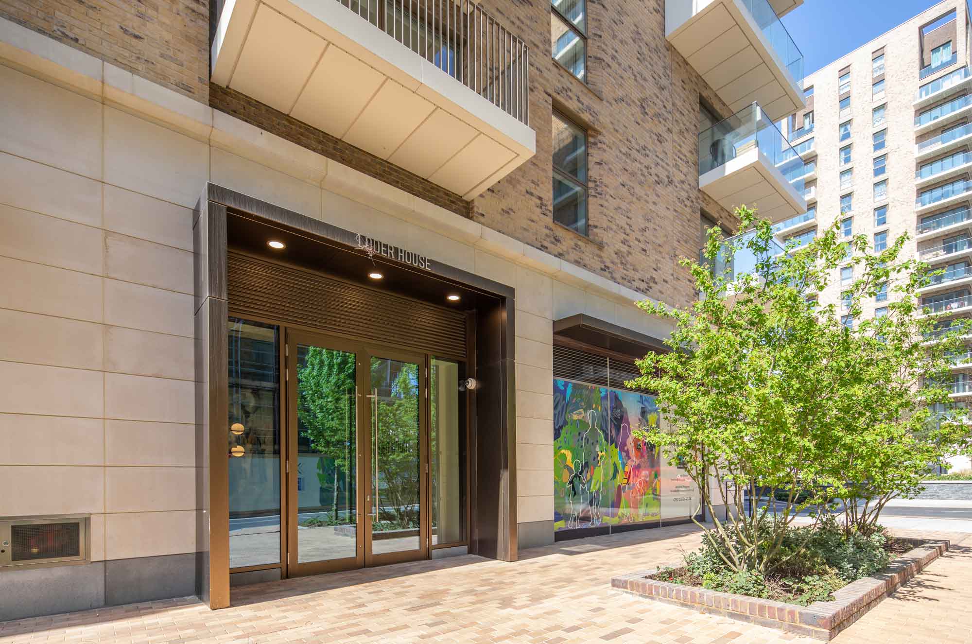 pure-commercial-door-system-main-image
